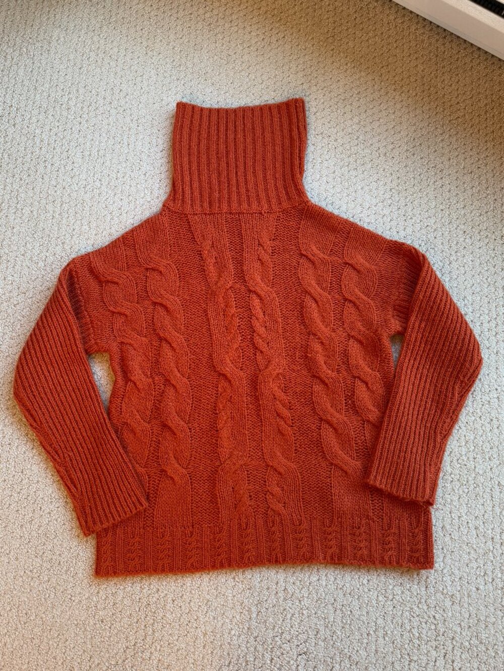 Hem & Thread Turtleneck Sweater -- Medium
